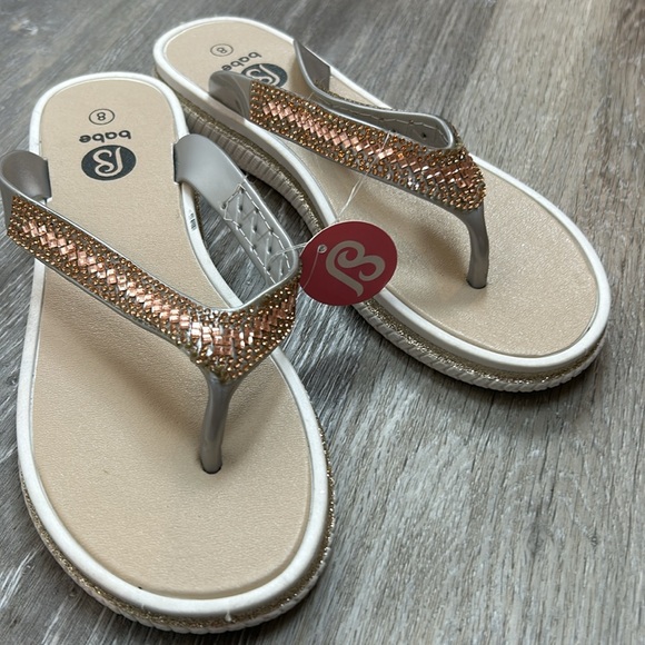 BABE NWT Women’s Size 8 - Picture 3 of 9